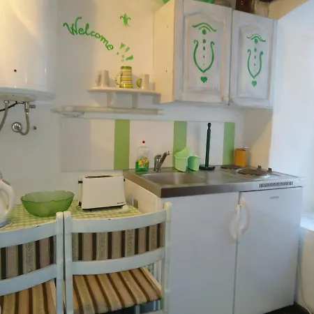 Apartment Cozy With The Old Town Charm