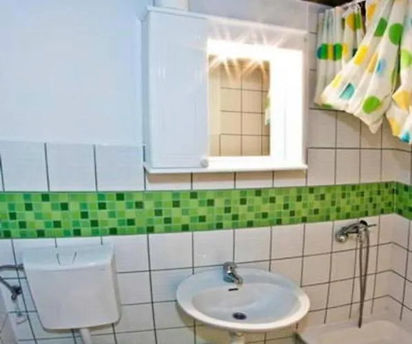 Daire Cozy With The Old Town Charm *